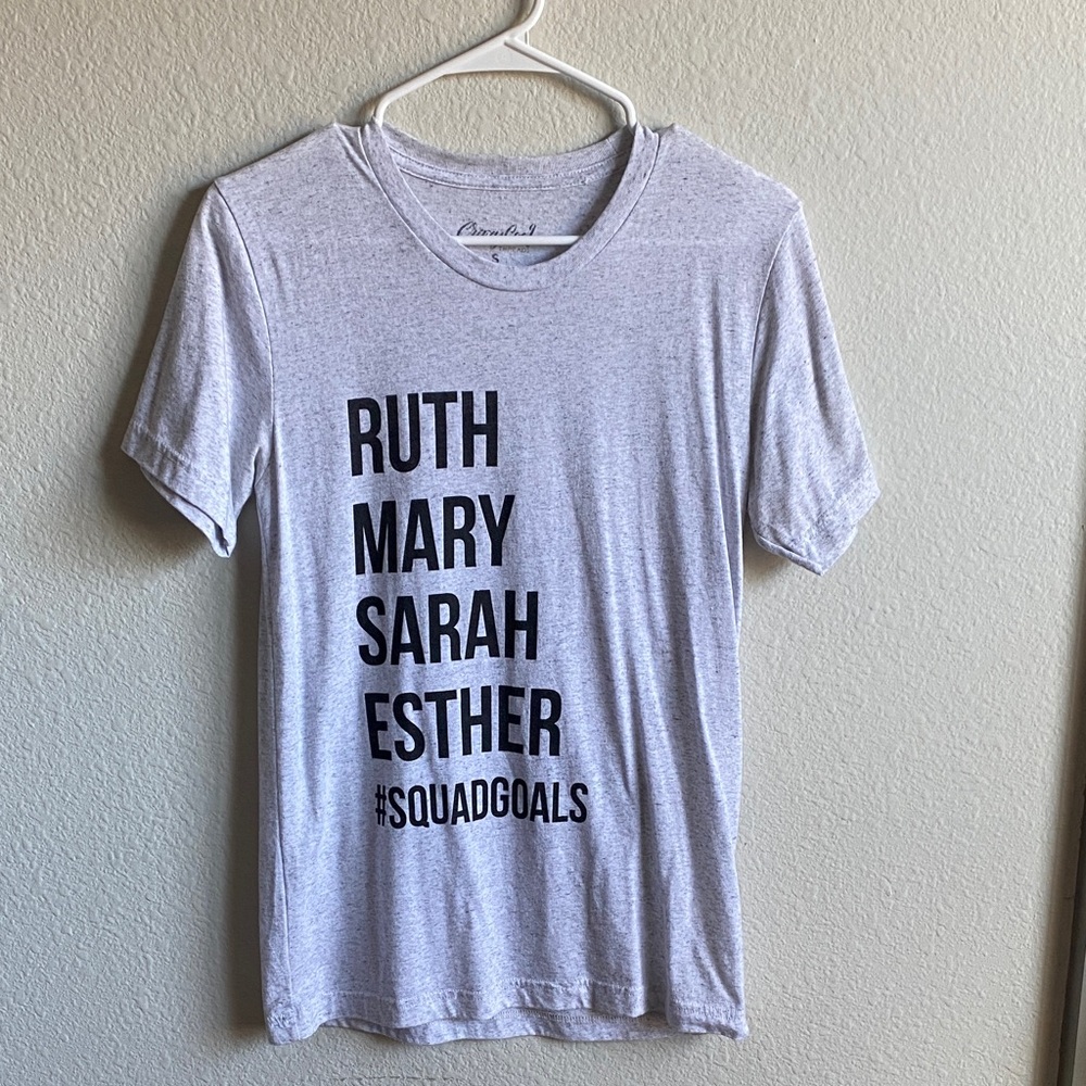 Women’s Gray Biblical “Squad Goals” Graphic Tee